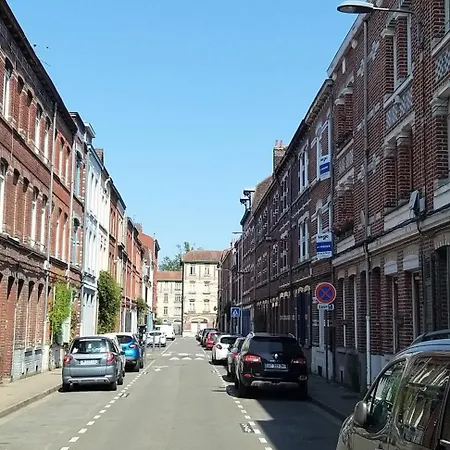 Lumineux Duplex A Wazemmes * ליל